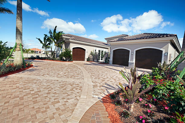 Best Driveway Pavers Near Me  in Clewiston, FL